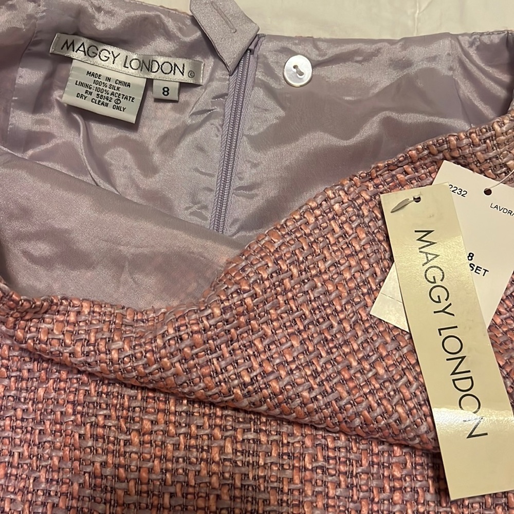 Maggy London skirt. Lavender/ pink. Size 8